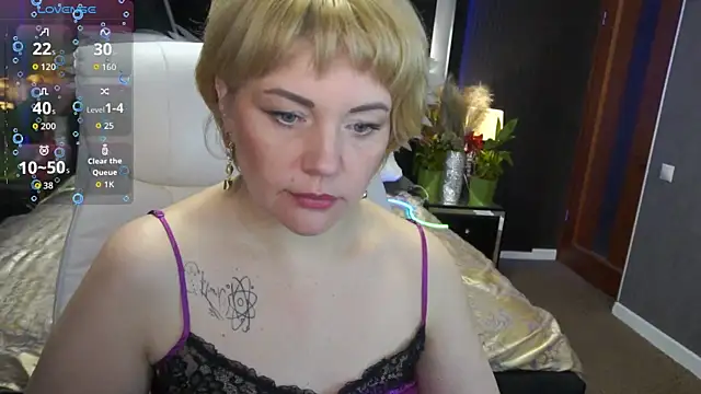 AmaraNights online show from April 2026 06:57:01 PM