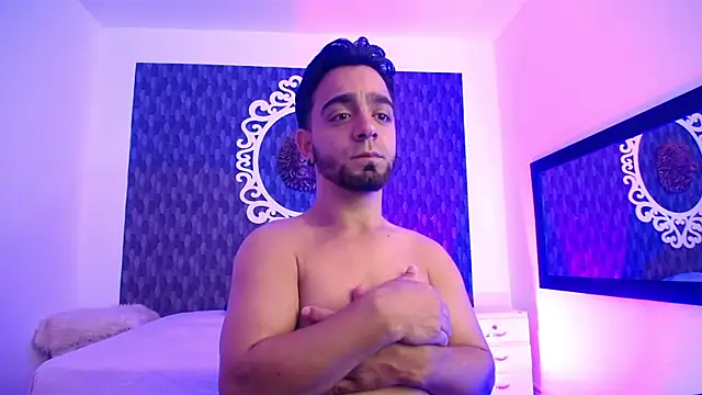 Dereck Jhonsonn online show from November 2025 07:56:02 PM