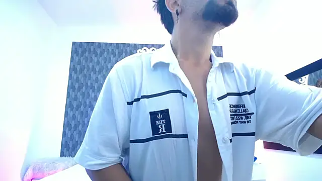 Dereck Jhonsonn online show from November 2025 10:04:01 AM