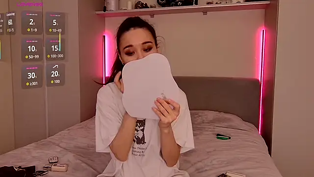 Hot-therapy4u online show from November 2025 05:55:02 PM