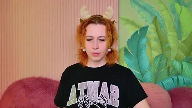 Evie Berret online show from December 2025 10:54:02 AM