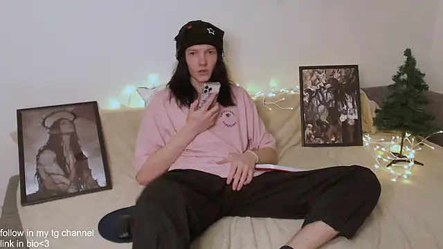 Snapshot of RaidenXL chatting on January 2026 07:28:01 PM RaidenXL online show from January 2026 07:28:01 PM