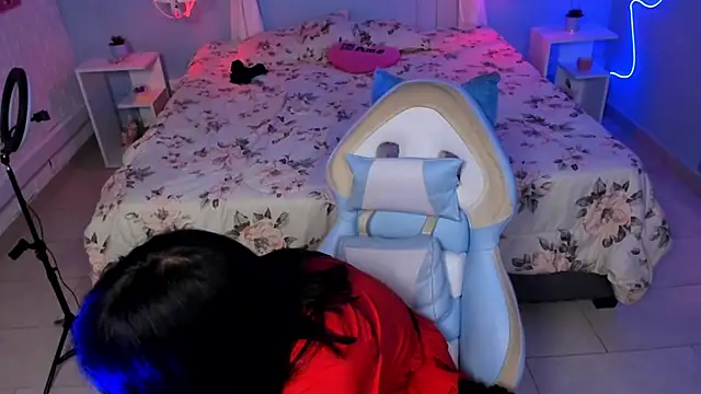 ArtemisaMoonn online show from November 2025 07:46:02 PM