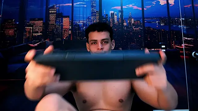 Liam Rosetti online show from November 2025 03:17:01 AM