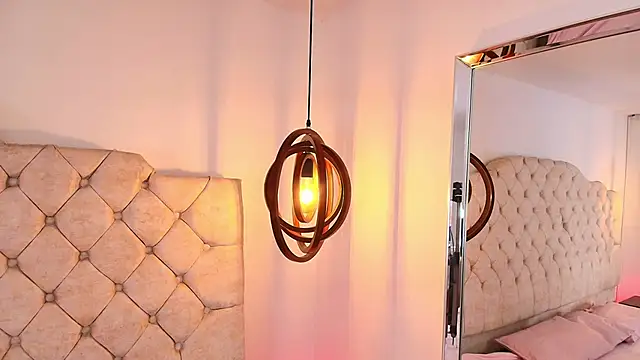 Chloejonson online show from November 2025 03:51:02 AM