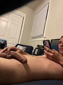 Snapshot of Dayana-2025 chatting on April 2026 02:05:02 AM Dayana-2025 online show from April 2026 02:05:02 AM