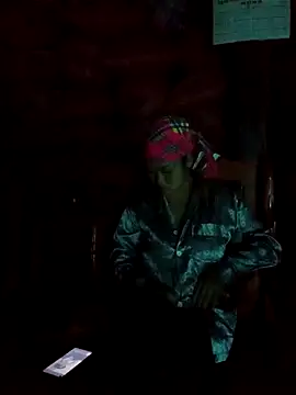 Mabel-122 online show from November 2025 02:00:01 AM