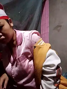 Mabel-122 online show from November 2025 07:31:01 AM