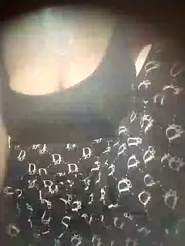 Snapshot of Ladzy_kieu chatting on November 2025 02:48:02 AM Ladzy kieu online show from November 2025 02:48:02 AM