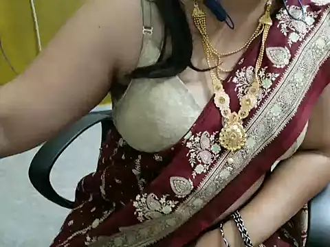 Snapshot of Tamil_VirginAss2 chatting on November 2025 05:24:01 PM Tamil VirginAss2 online show from November 2025 05:24:01 PM