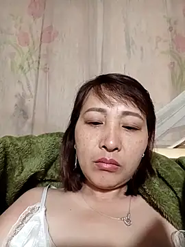 Missa-kute20 online show from March 2026 10:05:01 PM