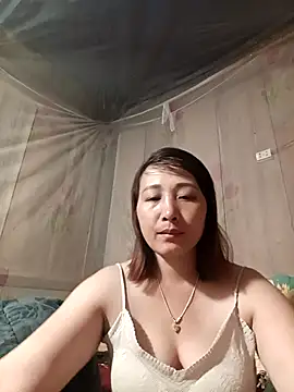 Missa-kute20 online show from April 2026 02:11:02 PM