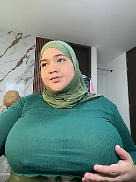 Snapshot of sweetmuslim01 chatting on July 2026 08:15:01 PM sweetmuslim01 online show from July 2026 08:15:01 PM