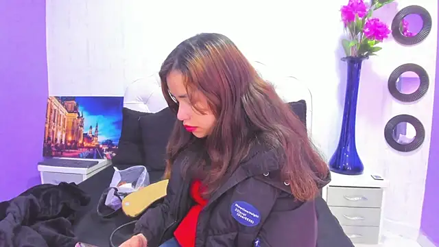 Snapshot of Hot_Barbie_Poku2 chatting on November 2025 03:18:02 AM Hot Barbie Poku2 online show from November 2025 03:18:02 AM