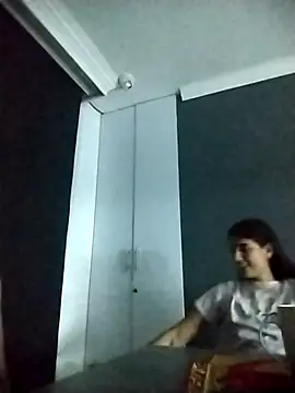 Snapshot of jov_and_thomas chatting on November 2025 03:12:01 AM jov and thomas online show from November 2025 03:12:01 AM