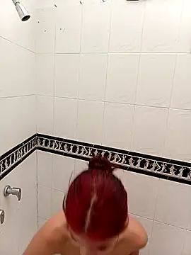 Snapshot of jov_and_thomas chatting on November 2025 02:38:01 PM jov and thomas online show from November 2025 02:38:01 PM