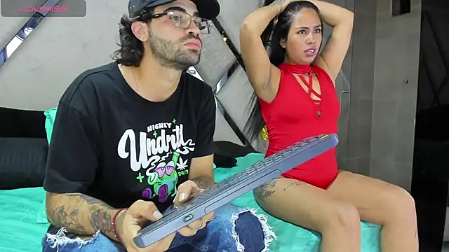 Snapshot of Sophia_Ostin69 chatting on November 2025 04:12:01 AM Sophia Ostin69 online show from November 2025 04:12:01 AM