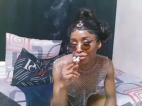 Snapshot of Nikistickyxx25 chatting on November 2025 11:27:02 PM Nikistickyxx25 online show from November 2025 11:27:02 PM