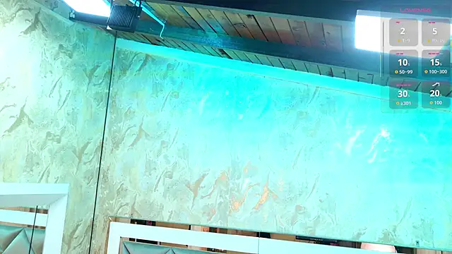 Snapshot of crystal_gilton chatting on November 2025 07:03:02 PM crystal gilton online show from November 2025 07:03:02 PM