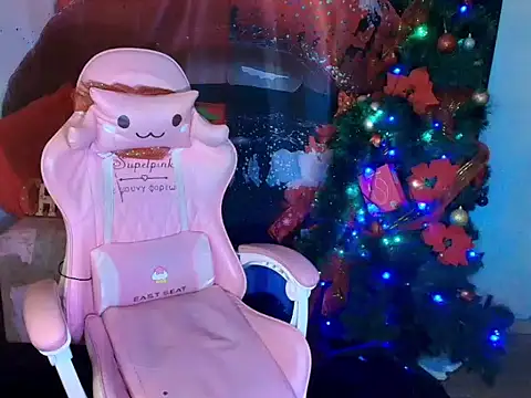 Snapshot of venus-foxy chatting on December 2025 05:06:02 PM venus-foxy online show from December 2025 05:06:02 PM