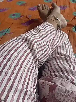 Snapshot of Rathi_telugu_couple chatting on July 2026 05:32:01 AM Rathi telugu couple online show from July 2026 05:32:01 AM