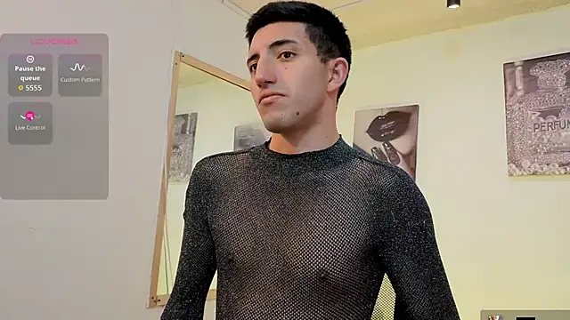 Un Sluttyy online show from February 2026 01:50:02 PM