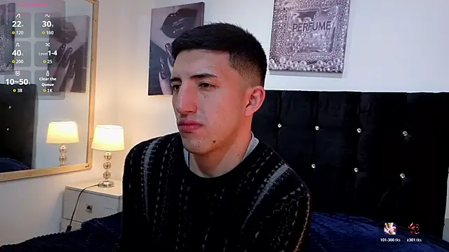 Un Sluttyy online show from February 2026 11:39:02 AM