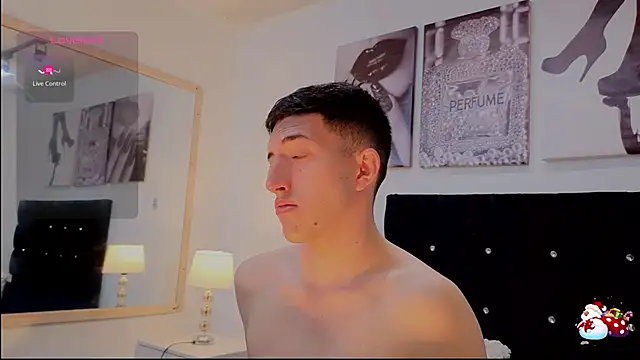 Un Sluttyy online show from March 2026 12:31:02 PM