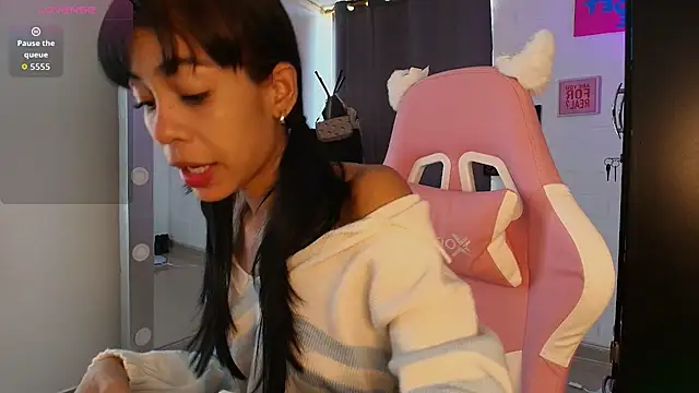 TOOKIOG  online show from December 2025 01:39:01 PM