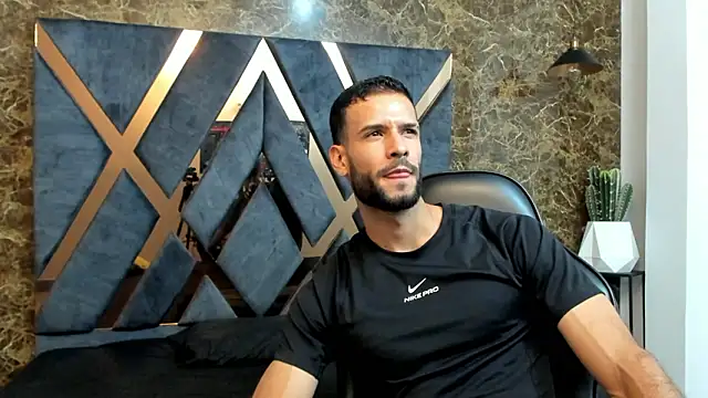 Jacob Benelli online show from February 2026 11:17:01 PM