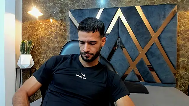 Jacob Benelli online show from April 2026 11:24:02 PM