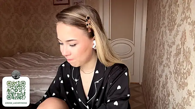 Rose Lachrymose online show from November 2025 06:23:01 AM