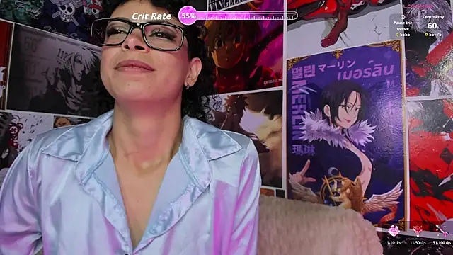 Snapshot of AliceMadnes chatting on June 2026 06:40:01 AM AliceMadnes online show from June 2026 06:40:01 AM