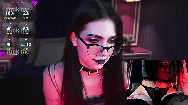 Snapshot of FetishForCassie chatting on December 2025 02:19:01 AM FetishForCassie online show from December 2025 02:19:01 AM