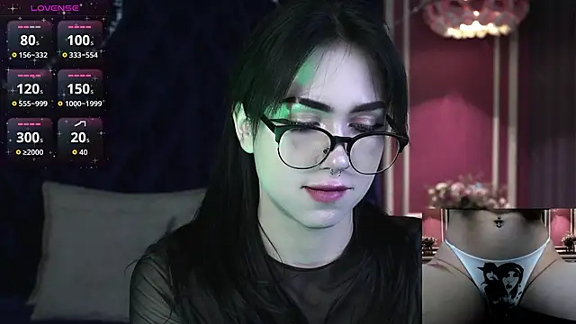 Snapshot of FetishForCassie chatting on January 2026 11:07:02 PM FetishForCassie online show from January 2026 11:07:02 PM