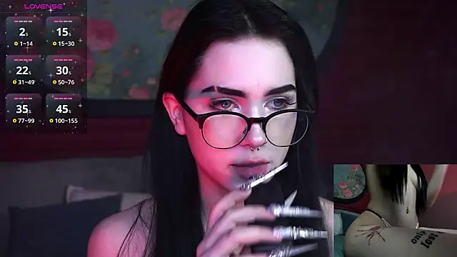 Snapshot of FetishForCassie chatting on January 2026 01:21:02 AM FetishForCassie online show from January 2026 01:21:02 AM