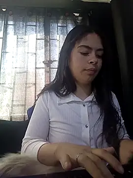 emilygrooe online show from February 2026 02:21:02 PM