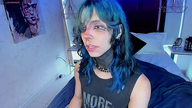 luxiel  online show from June 2026 09:15:02 PM