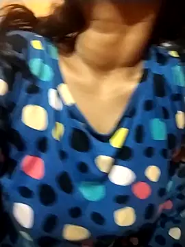 Sexy Divya   online show from April 2026 11:22:02 PM