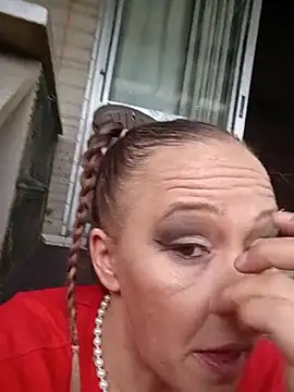 nikkibae33 online show from April 2026 09:49:02 PM