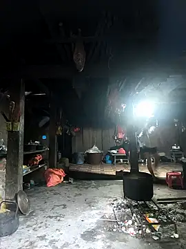 Snapshot of Lynly_k2 chatting on November 2025 03:23:01 AM Lynly k2 online show from November 2025 03:23:01 AM