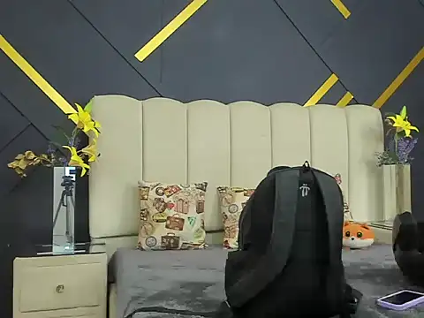 ShanellDiaz  online show from February 2026 02:51:01 AM