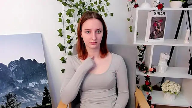 Snapshot of OpheliaSalotti chatting on November 2025 07:18:02 AM OpheliaSalotti online show from November 2025 07:18:02 AM