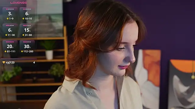 Snapshot of OpheliaSalotti chatting on November 2025 04:17:01 PM OpheliaSalotti online show from November 2025 04:17:01 PM