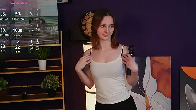 Snapshot of OpheliaSalotti chatting on November 2025 04:40:02 PM OpheliaSalotti online show from November 2025 04:40:02 PM