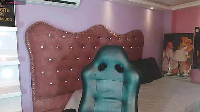 AnnaRouseQueen online show from November 2025 03:53:02 AM