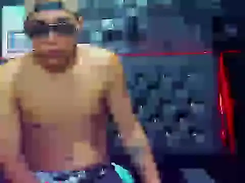 Snapshot of antonycres chatting on November 2025 12:27:01 PM antonycres online show from November 2025 12:27:01 PM