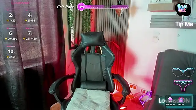 Snapshot of Melany_27 chatting on November 2025 03:58:01 PM Melany 27 online show from November 2025 03:58:01 PM