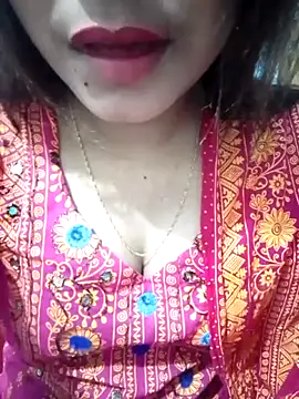 Snapshot of Cute_Nancy07 chatting on December 2025 01:32:01 AM Cute Nancy07 online show from December 2025 01:32:01 AM