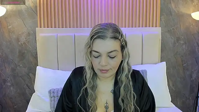 gala montes 30 online show from November 2025 01:21:02 PM